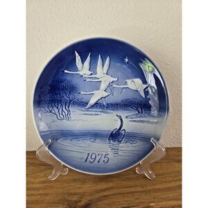 Desiree Denmark H.C. Andersen “The Ugly Duckling” 1975 Collector’s Plate Vintage